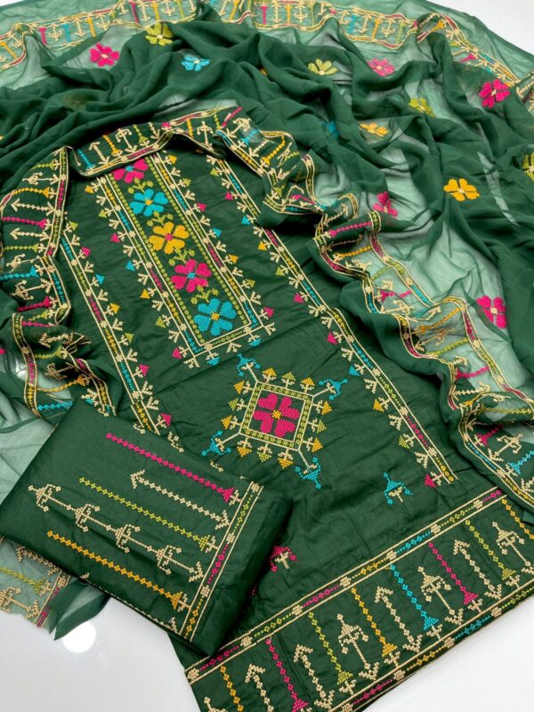 Lawn 3 PC Dress