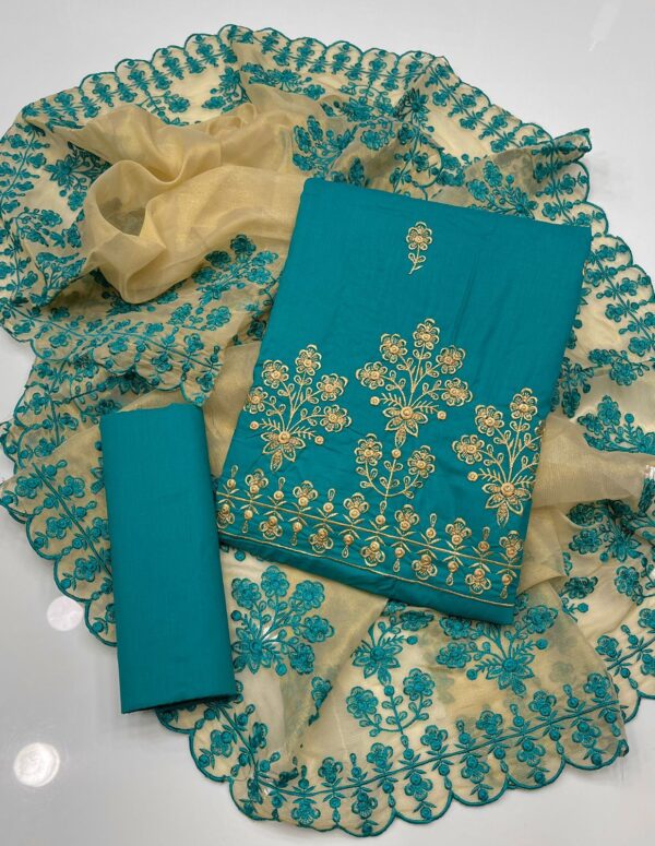 LAWN 3 PC DRESS