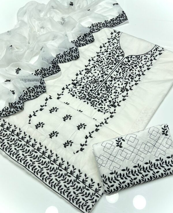 Unstitch Lawn 3 PC