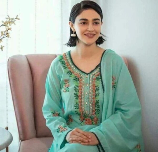 Unstitch Hand Embroided Lawn 3 PC