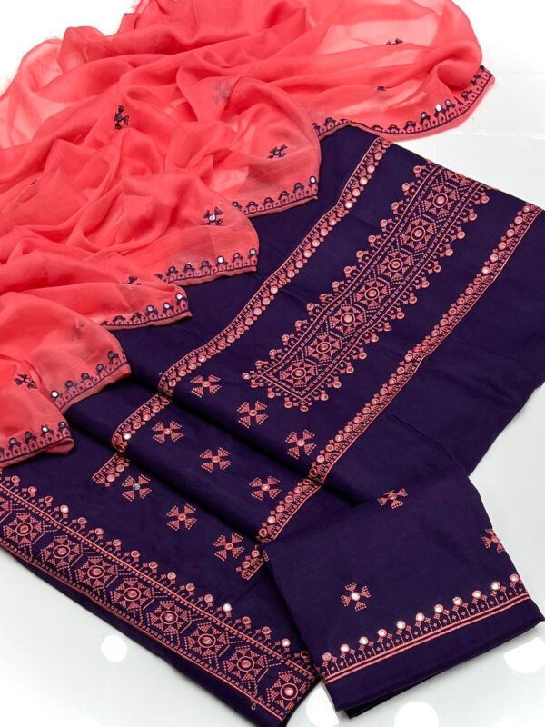 Unstitch Lawn 3 PC