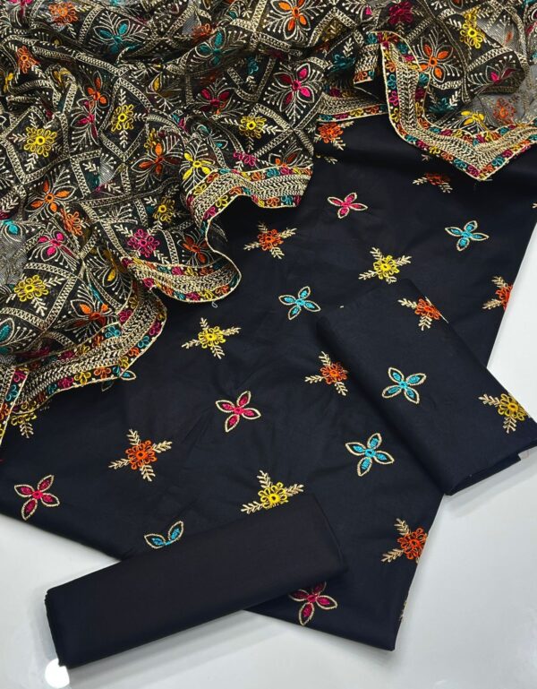 Unstitch Lawn 3 PC