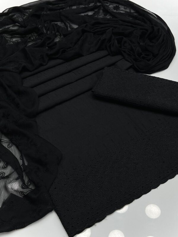 Unstitch Lawn 3 PC