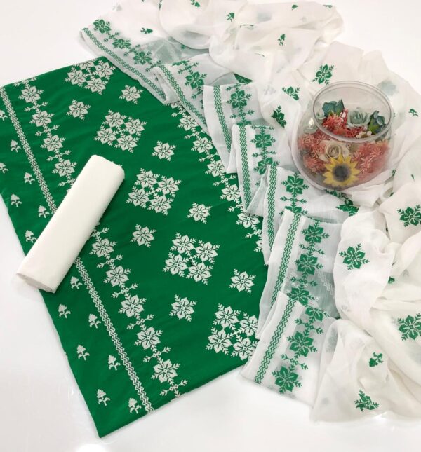 Unstitch Lawn 3 PC (Independence Day Special)
