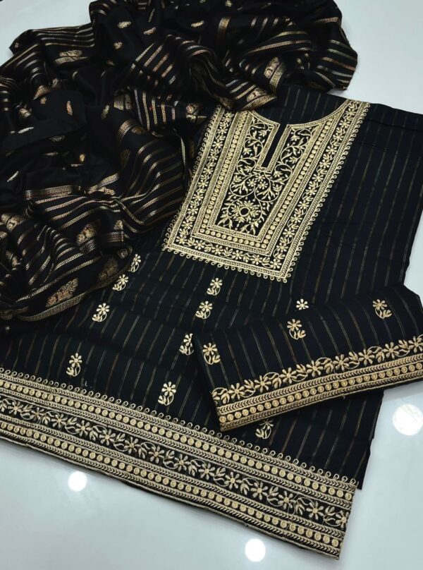 Unstitch Lawn 3 PC