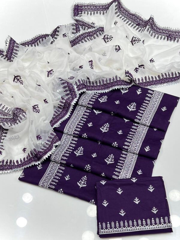 Unstitch Lawn 3 PC