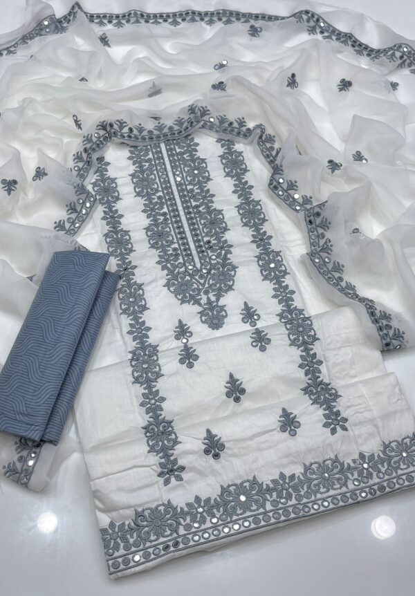 Unstitch Lawn 3 PC